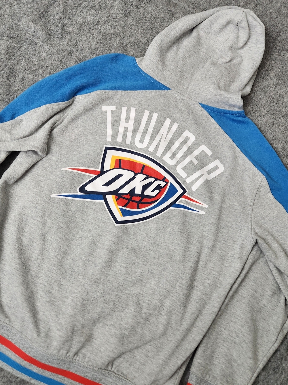 NBA OKC Thunder Hoodie Sweatshirt Men's L Gray Sweater Striped Full Zip Basket